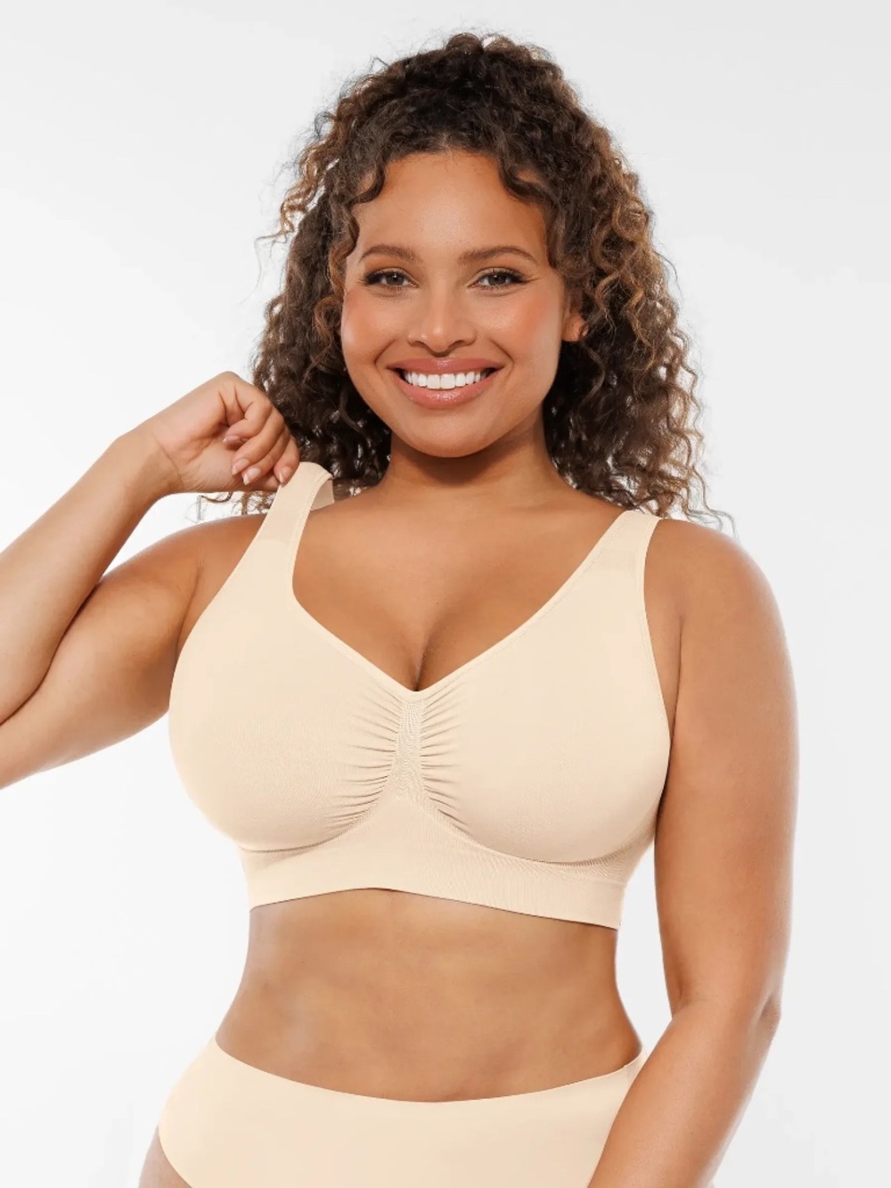 Seamless No Underwire Bra (Size L)